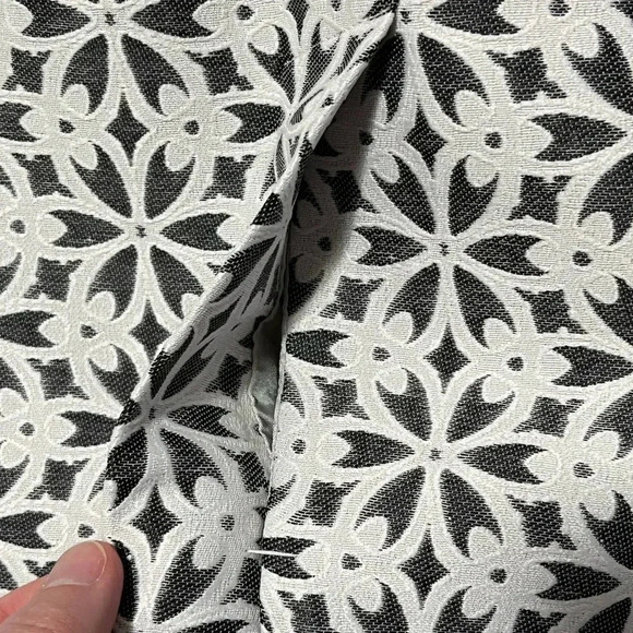 Lord & Taylor Black and White  Floral Pencil Skirt - Picture 8 of 10